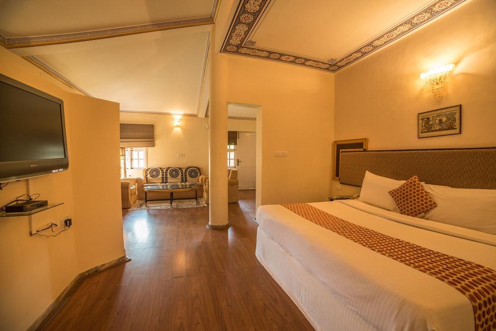 Vijayshree Resort And Heritage Village Hospet Bagian luar foto