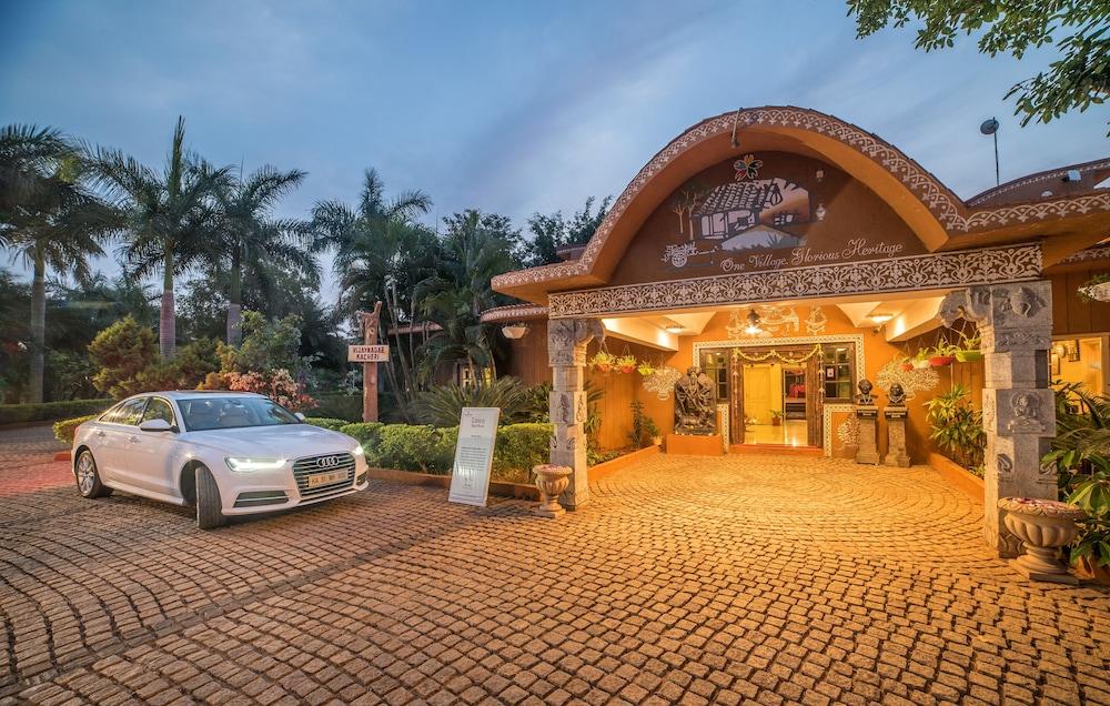 Vijayshree Resort And Heritage Village Hospet Bagian luar foto